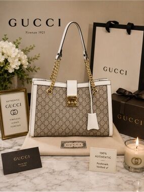 GUCCI GG Canvas Padlock Chain Tote – Ivory Leather Trim & Gold Hardware